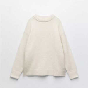 Zara Cozy Cream Sweater Size Medium